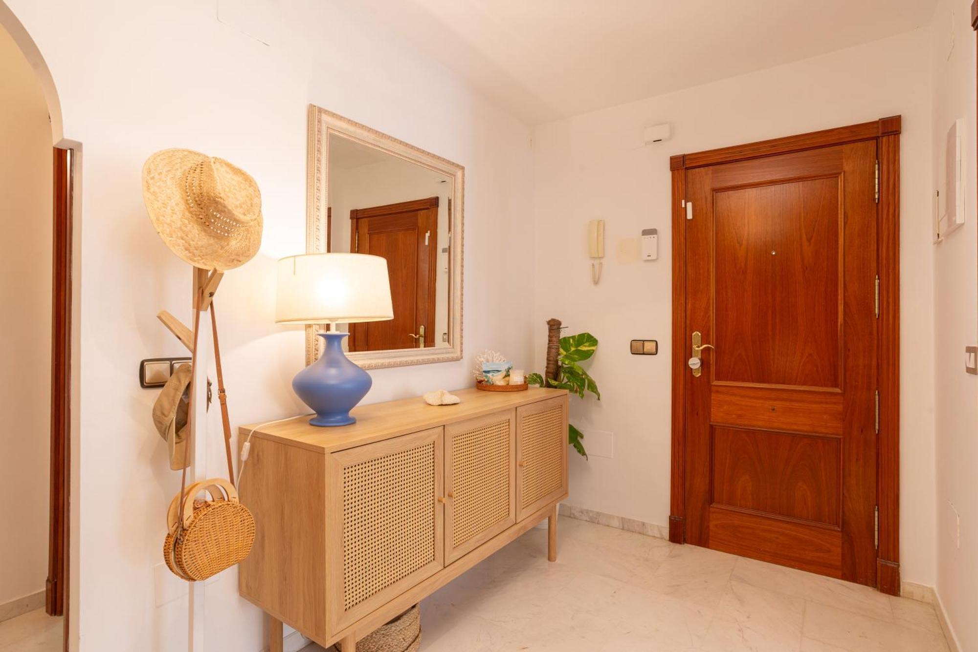 Villa Valentina - Renovated On Los Alamos Beach Torremolinos Luaran gambar