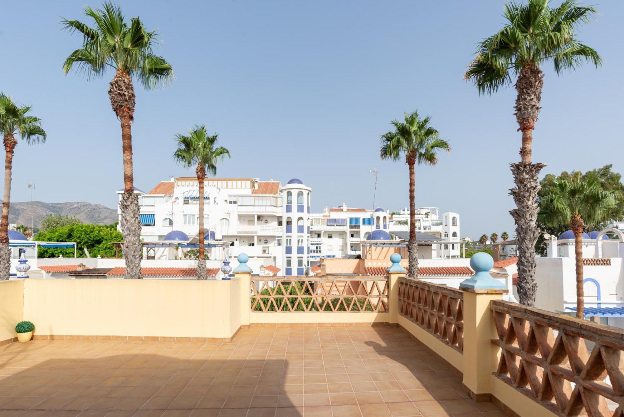 Villa Valentina - Renovated On Los Alamos Beach Torremolinos Luaran gambar