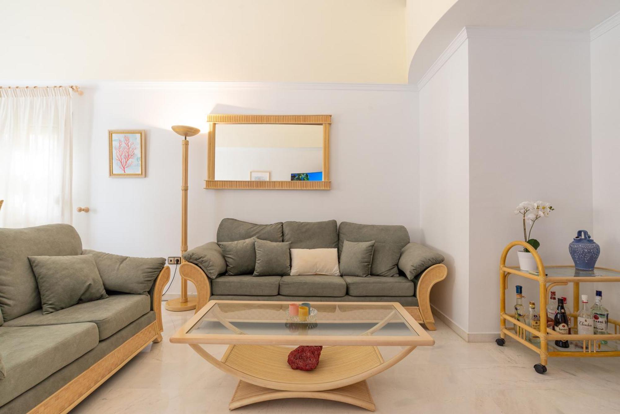 Villa Valentina - Renovated On Los Alamos Beach Torremolinos Luaran gambar