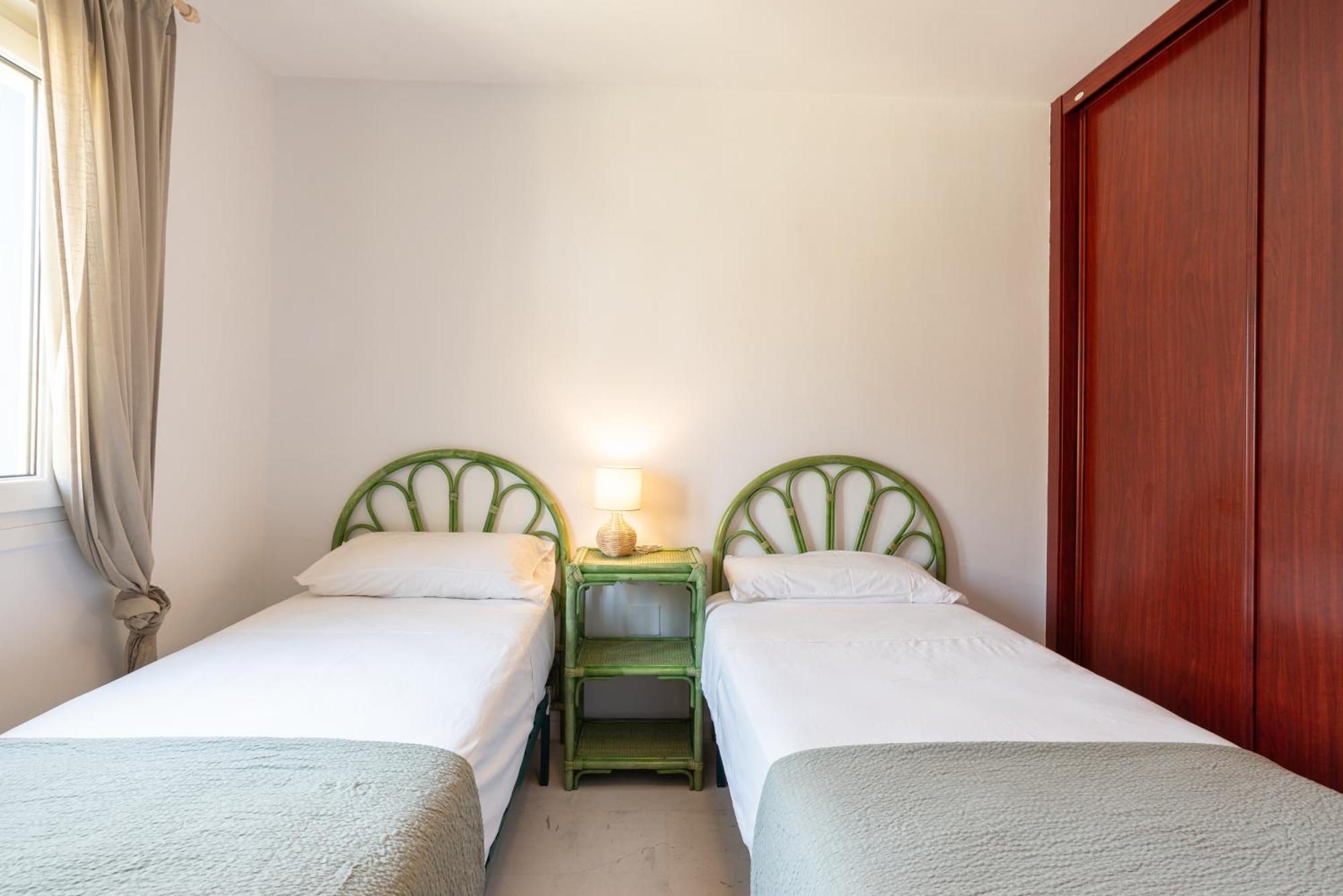 Villa Valentina - Renovated On Los Alamos Beach Torremolinos Luaran gambar